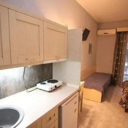 Myrto Apartment *