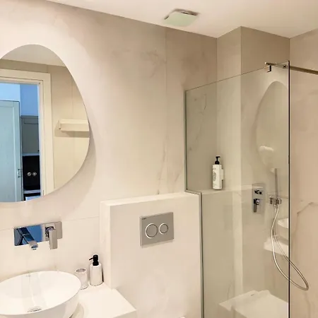 Myrto Apartment